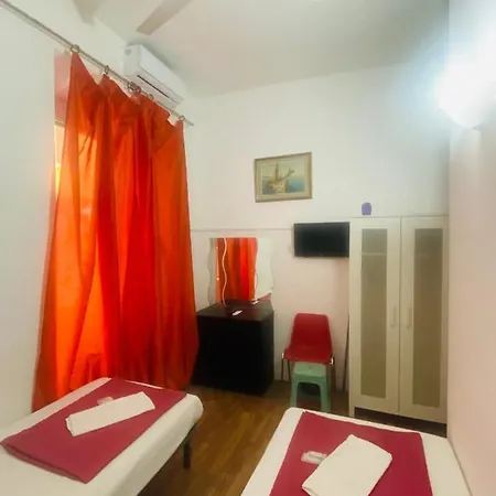 Place 3* Rom