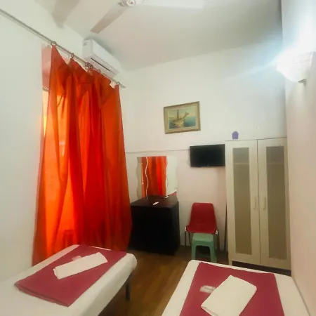 Casa de hóspedes Place 3*