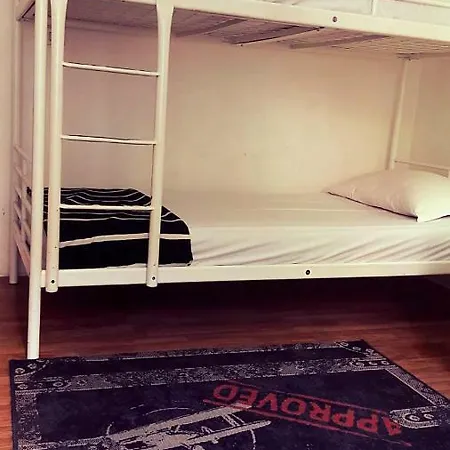 Casa de hóspedes Place 3*